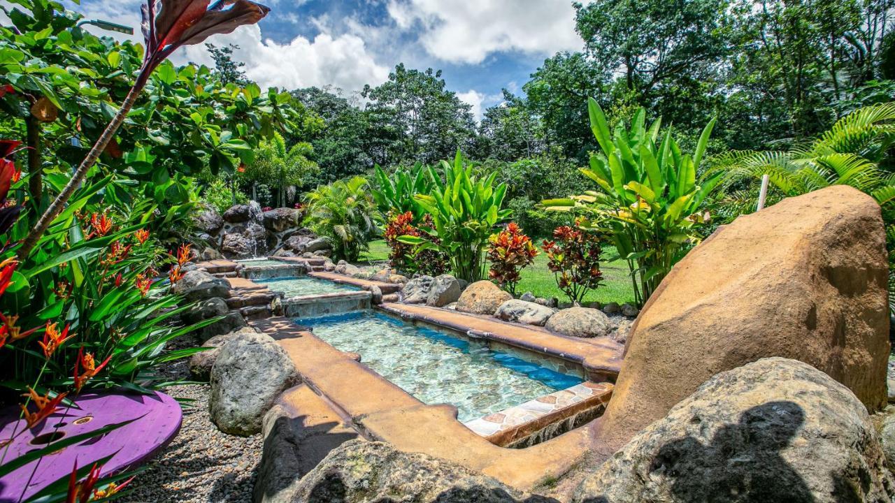 Cabanas Rio Escondido En La Fortuna Eksteriør billede