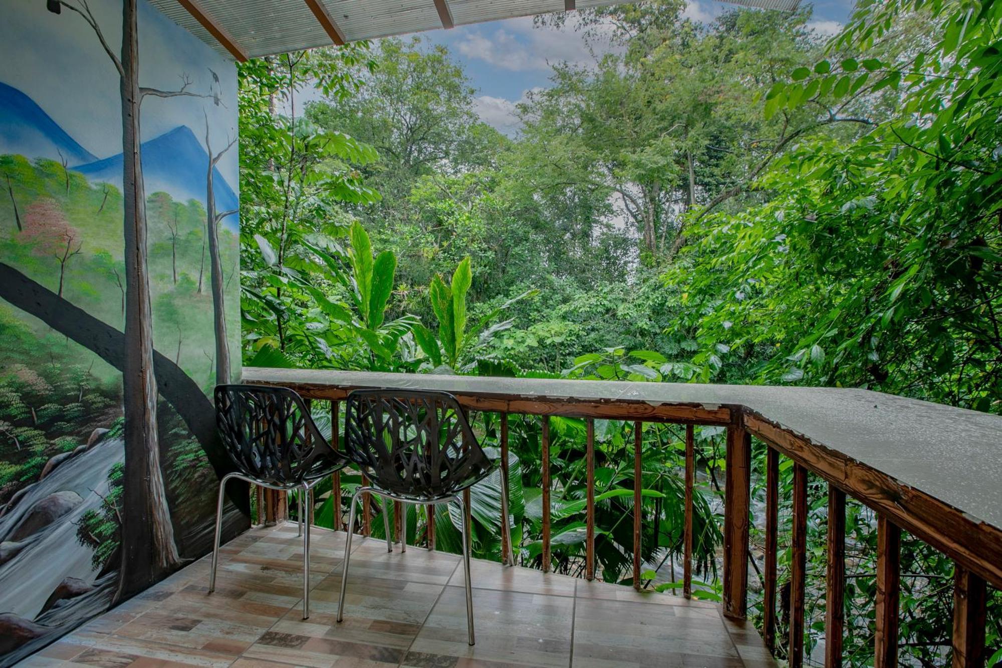 Cabanas Rio Escondido En La Fortuna Eksteriør billede